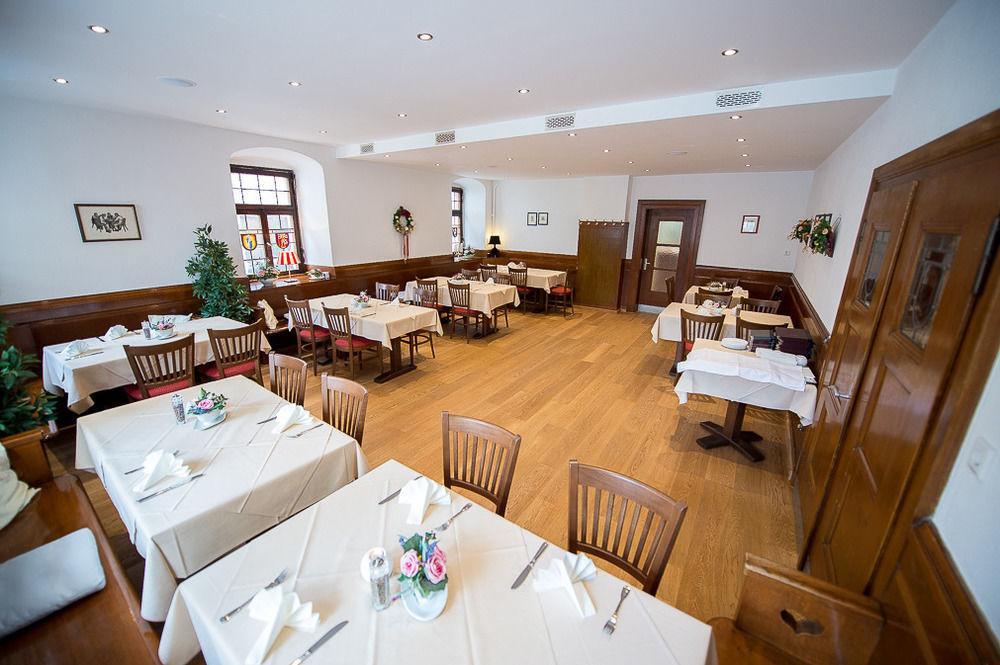 Gasthof Baeren Ochsenfurt Exterior foto