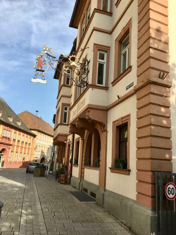 Hotel Gasthof Baren Ochsenfurt Exterior foto